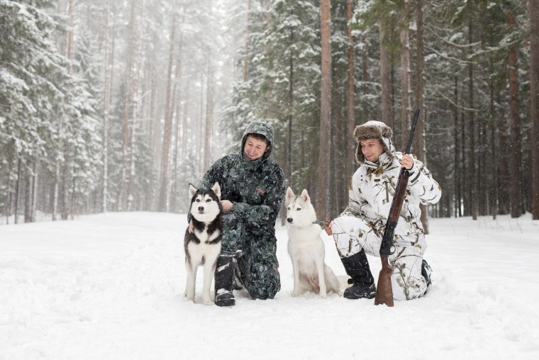 Охотник со спины