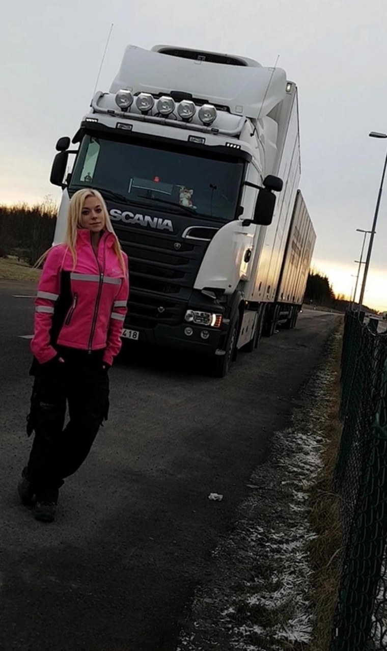 Аэрография связанная с компанией Скания