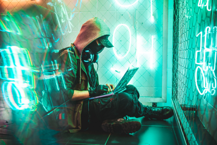 Cyberpunk 2077 хакер