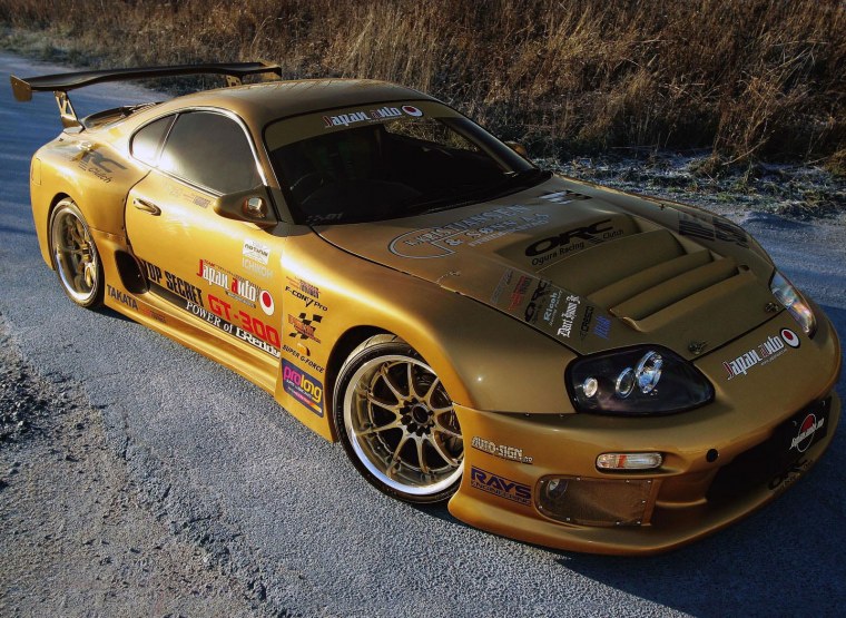 Toyota Supra gt300