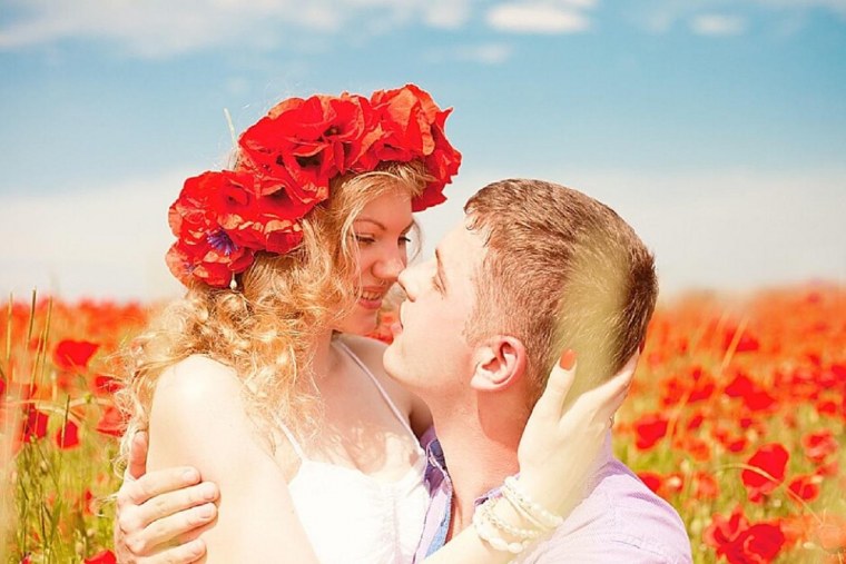 С днем свадьбы лебеди