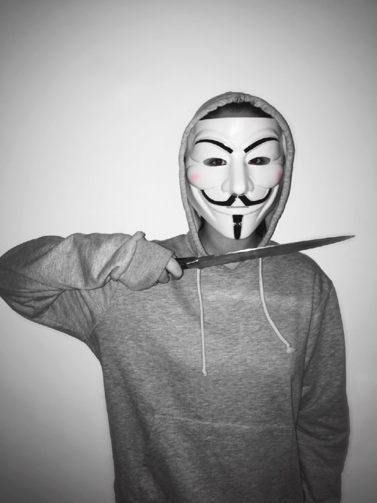 Неоновая маска