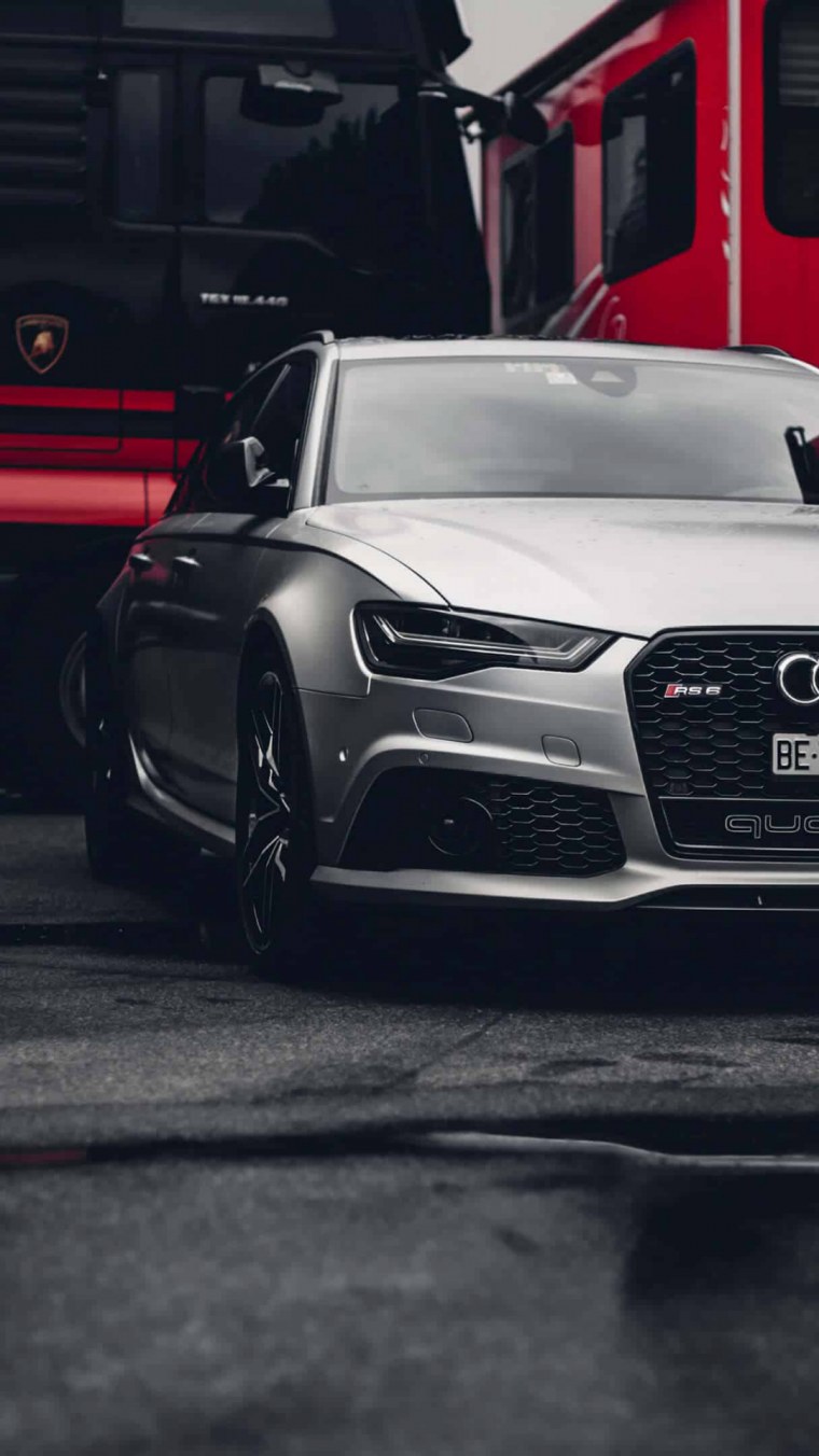 Ауди черная