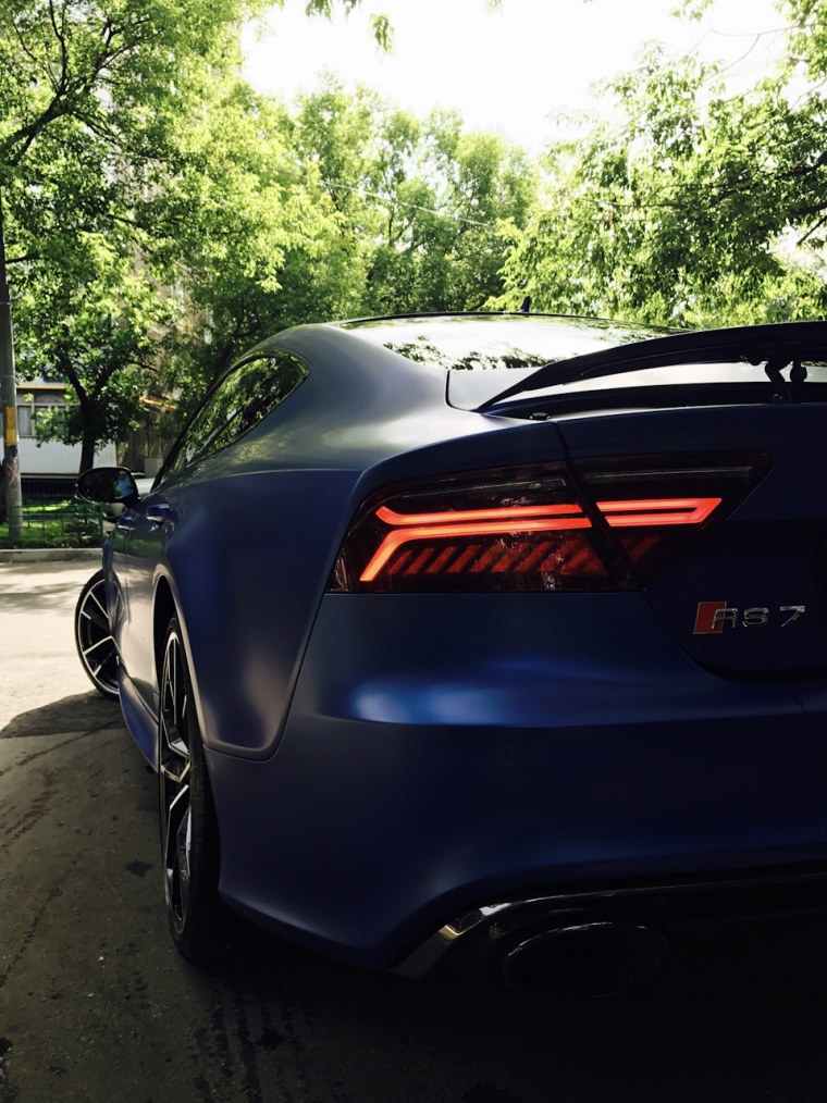 Машины Ауди а5 вертикальные