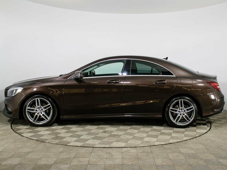 Mercedes cla200 коричневый