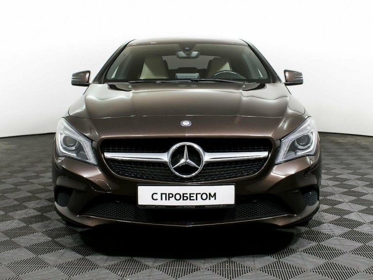 Мерседес CLA коричневый
