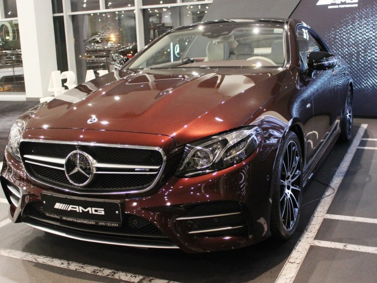 Мерседес Бенц АМГ 53