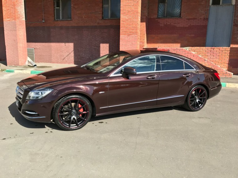 Мерседес CLS 350 коричневый
