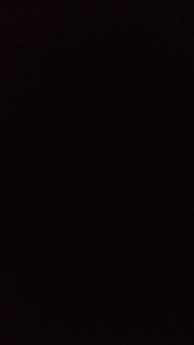 Чёрный фон для телефона