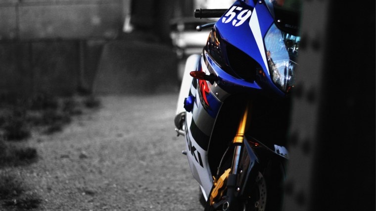 Suzuki GSX-R 600 k8 Wallpaper