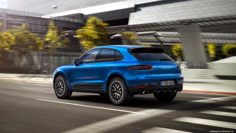 Машина Porsche Macan Turbo