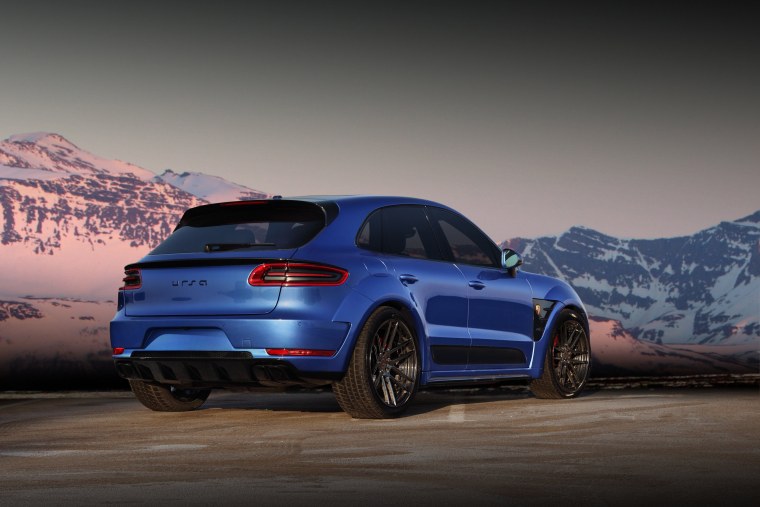 Porsche Macan Turbo 2021