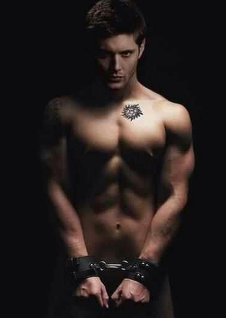 Дин Винчестер торс