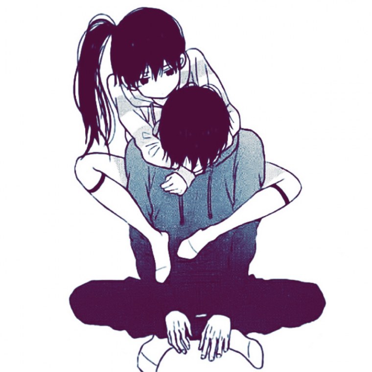 Аниме спят в обнимку