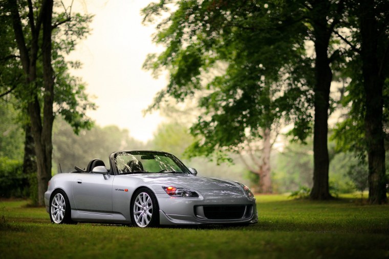 Honda s2000 во дворе