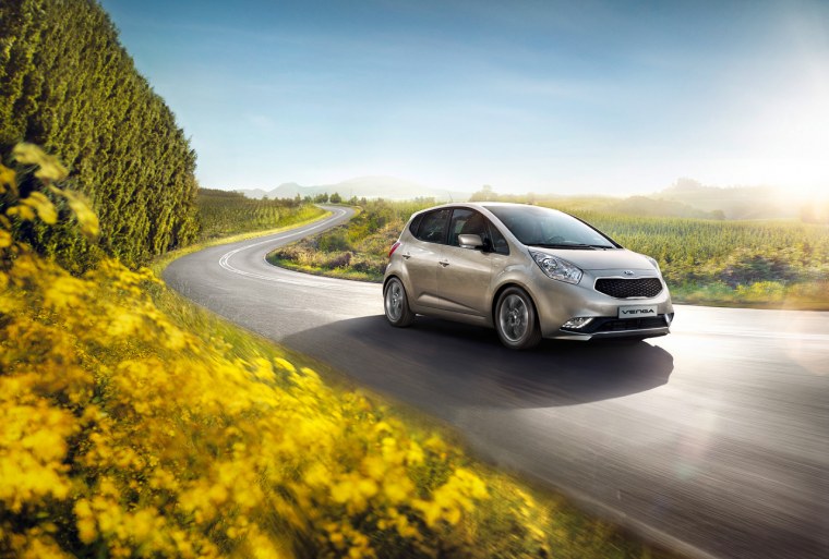 Машина весной