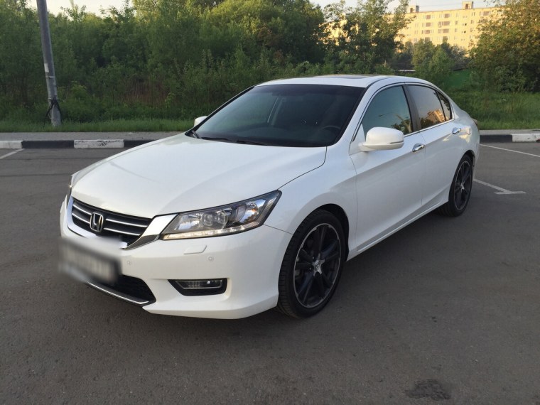 Honda Accord 2013 белая