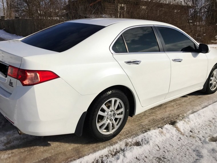 Хонда Аккорд 2012 года