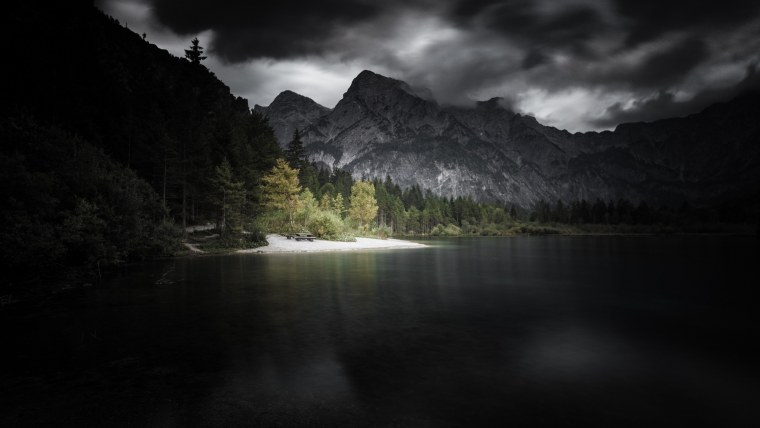 Темные обои