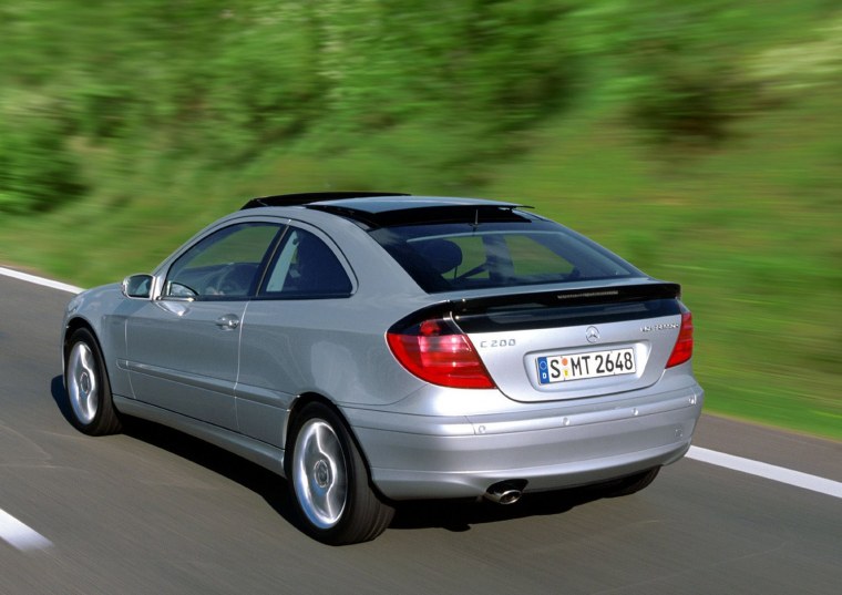 Mercedes Benz w203 хэтчбек