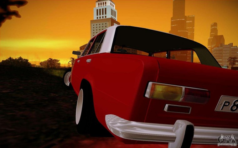 Оранжевая ВАЗ 2105 ГВР