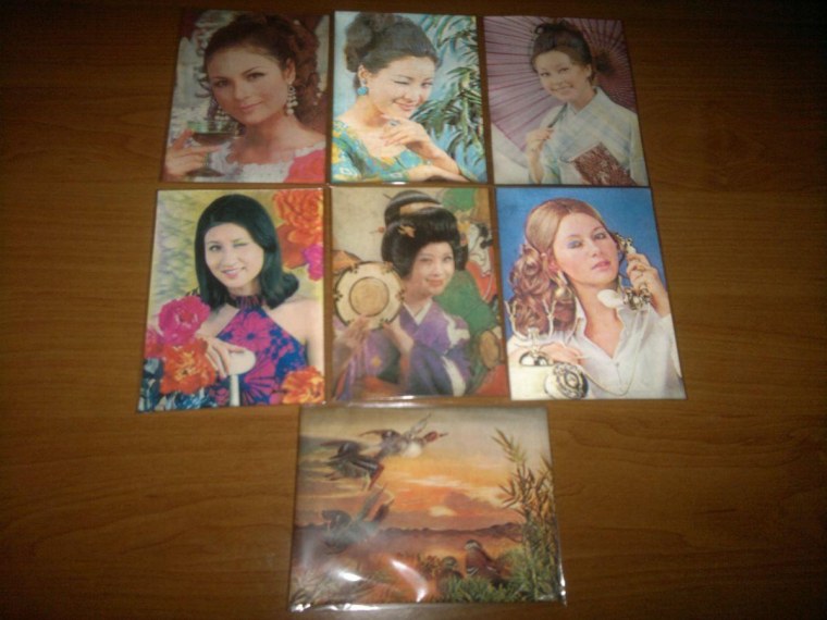 Стерео открытки с подмигивающими девушками