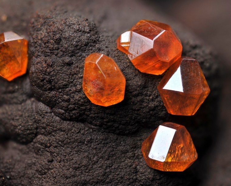 Россыпь янтаря