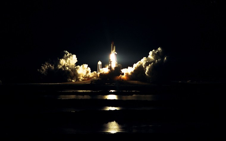 Взлет первой ракеты