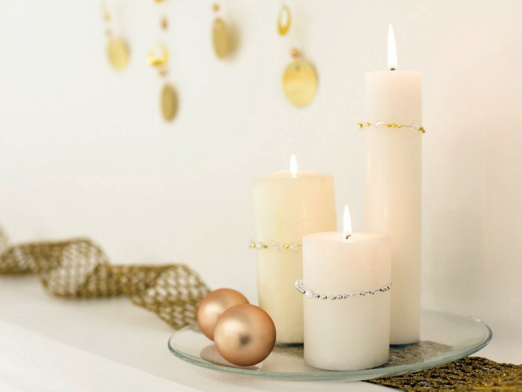 Свечка в темноте