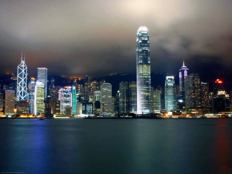 Гонконг небоскребы ночью