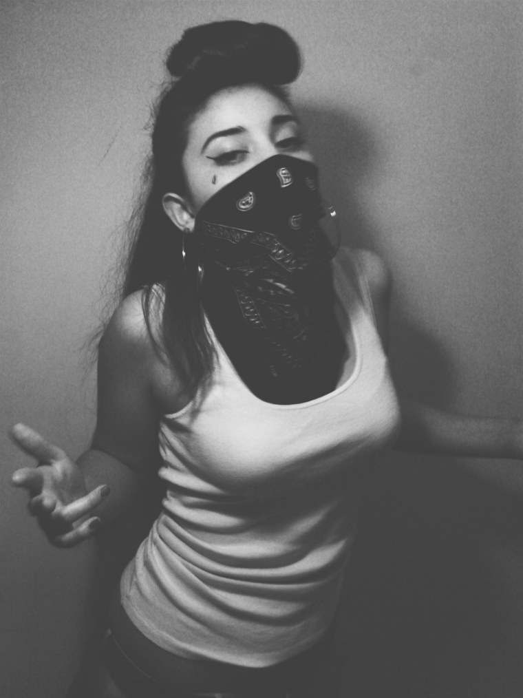 Девушки в черно белых тонах