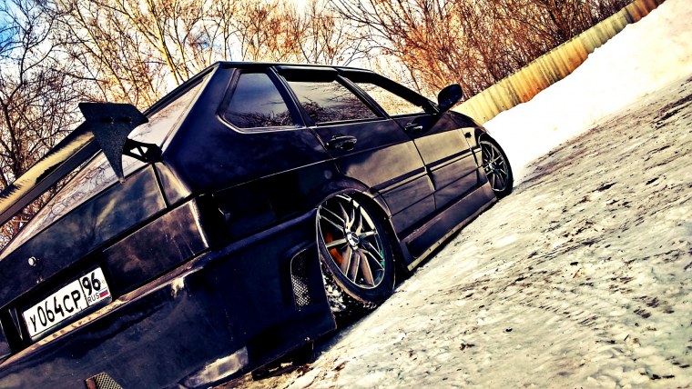 ВАЗ 2114 черная