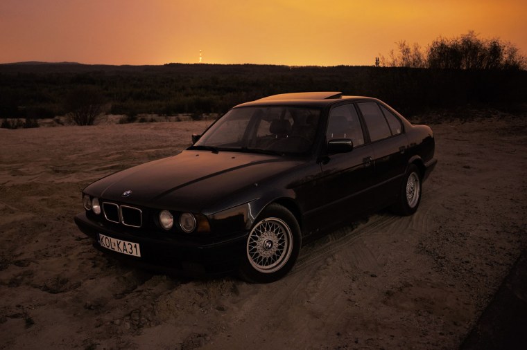 БМВ e34 черная