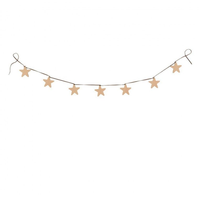 Гирлянда на белом фоне