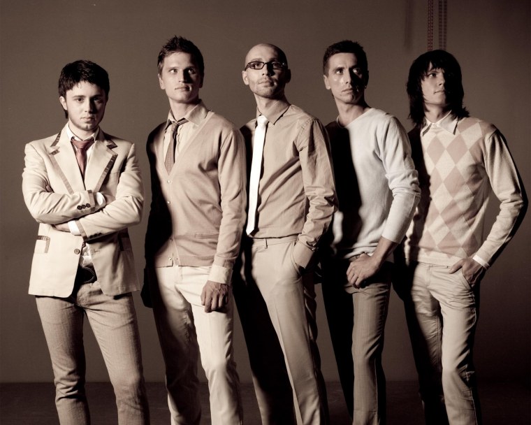 Школьники в классе