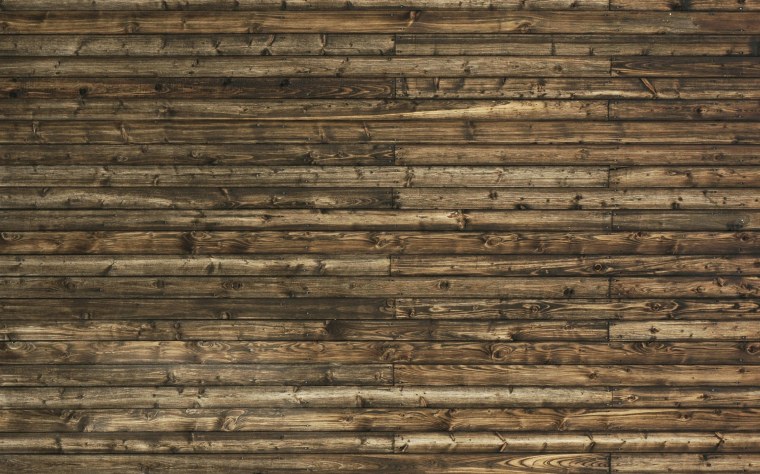 Браширование оцилиндрованного бревна