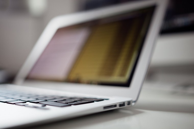 MACBOOK Pro 16 Backlit