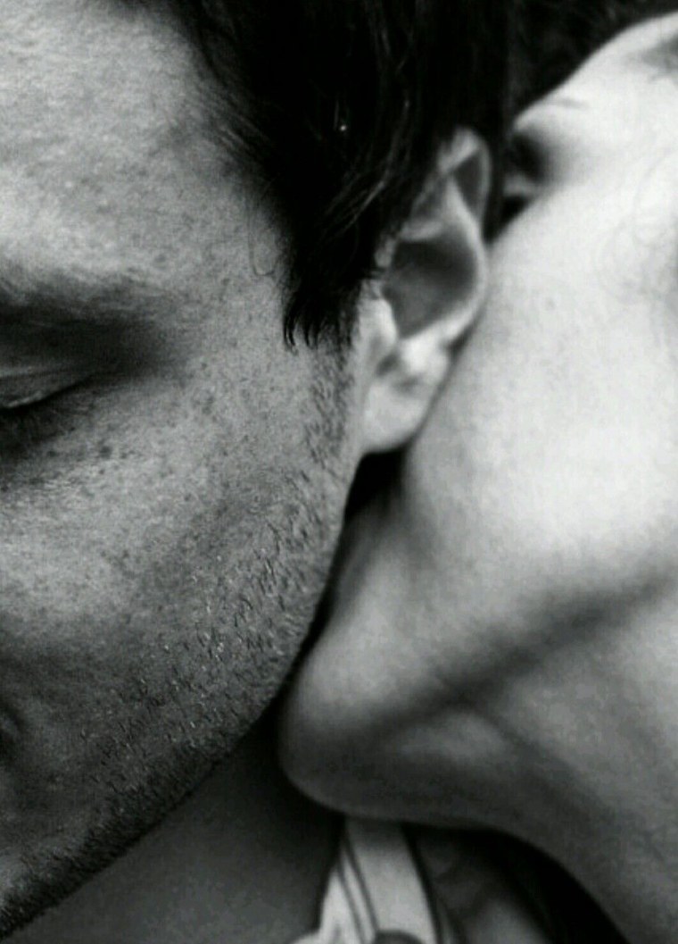 Нежный поцелуй