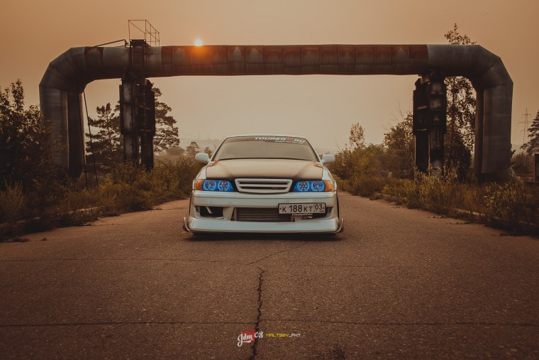 Toyota Chaser 4к