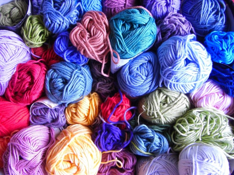 Мотки ниток