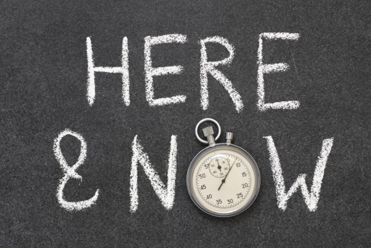 Часы с надписью