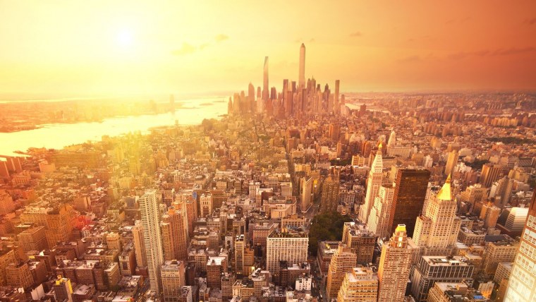 Город утром