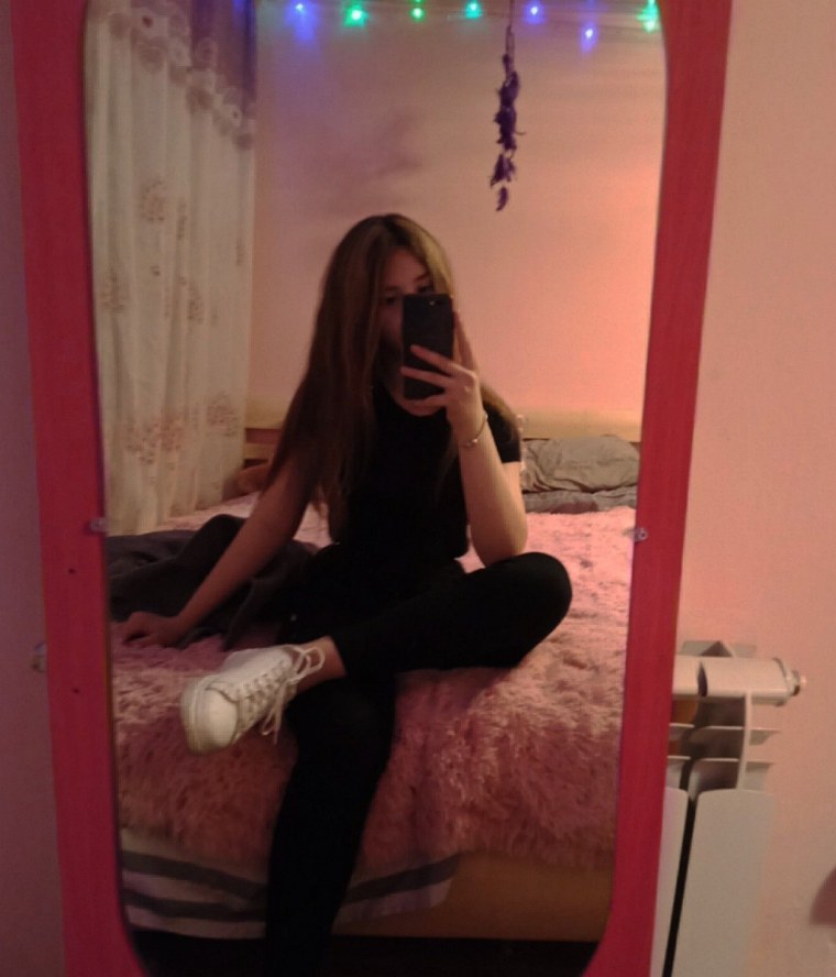 Яна Кравченко