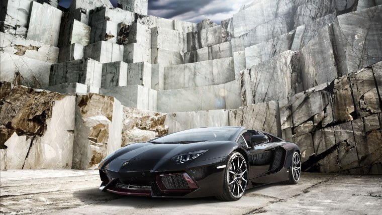 Lamborghini Aventador lp700-4 Золотая