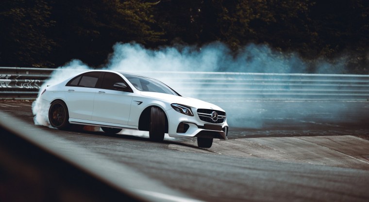 Mercedes Benz c63 AMG винил