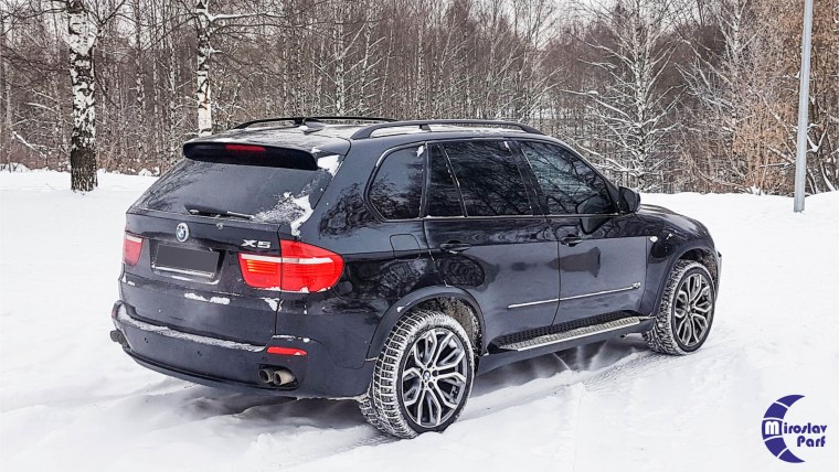 БМВ х5 e70 черный