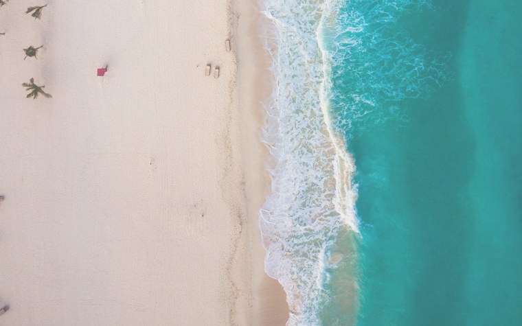 Море волны сверху