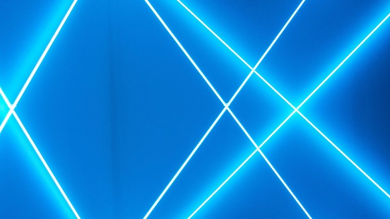 Неоновый синий