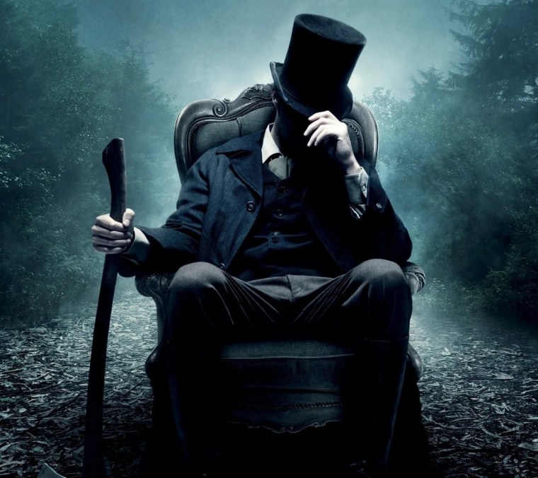 Мужчина в костюме без лица