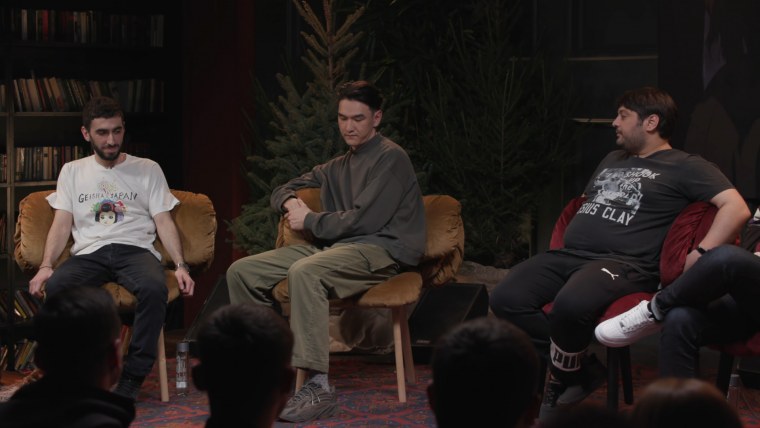 Картина из ЧБД